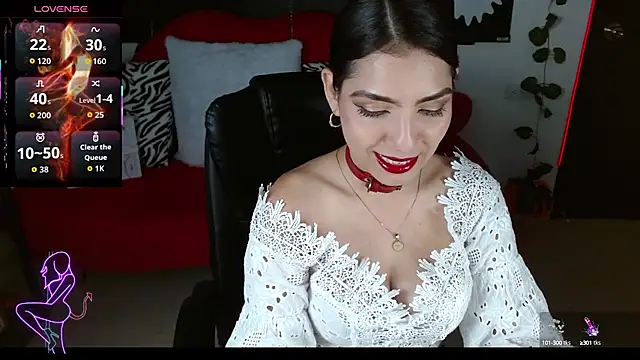 Snapshot of Carolaine69_ chatting on October 9, 2025, 1:44 pm Carolaine69 online show from October 9, 2025, 1:44 pm