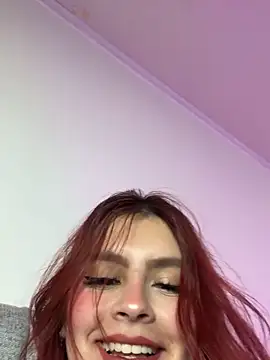 Isa smeraldy online show from January 13, 2026, 10:24 pm