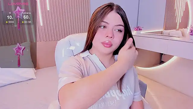 Sexy paradise18  online show from February 13, 2026, 3:39 am