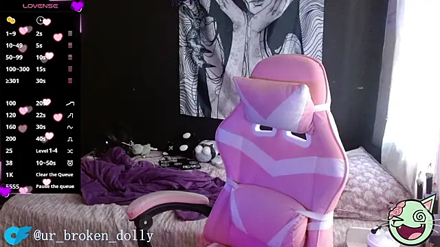 Effy Corpse online show from March 11, 2026, 7:08 pm