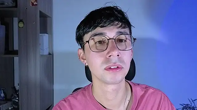 cameron cum online show from November 10, 2025, 11:04 am