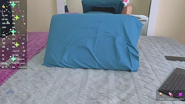 cameron cum online show from January 8, 2026, 12:33 pm