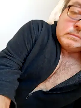 Snapshot of bluangelo chatting on December 17, 2024, 1:16 pm bluangelo online show from December 17, 2024, 1:16 pm