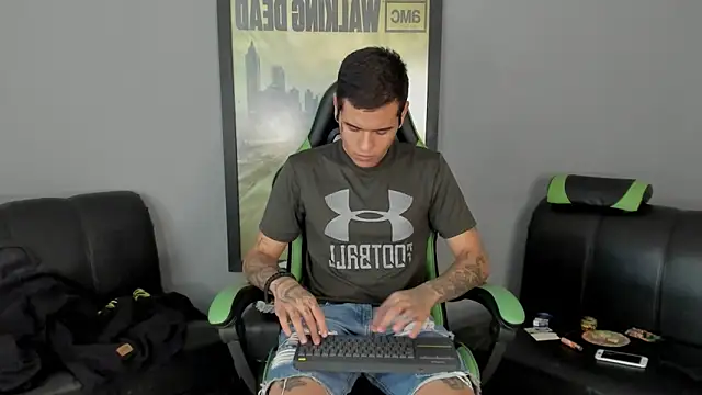 jamesinked  online show from February 12, 2025, 6:51 pm