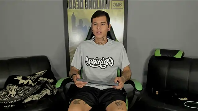 jamesinked  online show from February 28, 2025, 5:26 pm