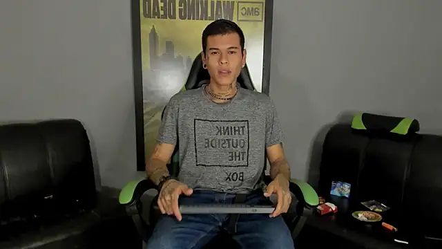 jamesinked  online show from February 4, 2025, 3:00 am