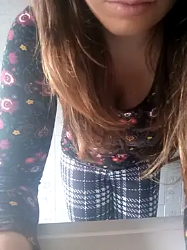 Snapshot of flirt980 chatting on February 28, 2025, 1:47 pm flirt980 online show from February 28, 2025, 1:47 pm