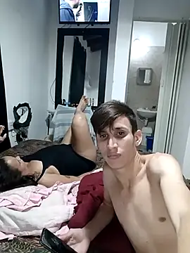 Milfvalesk online show from March 25, 2026, 3:28 am