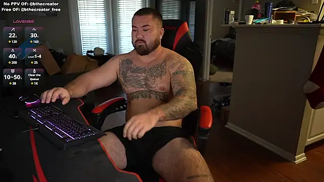 Snapshot of B_The_Creator_X chatting on December 4, 2024, 6:11 pm B The Creator X online show from December 4, 2024, 6:11 pm