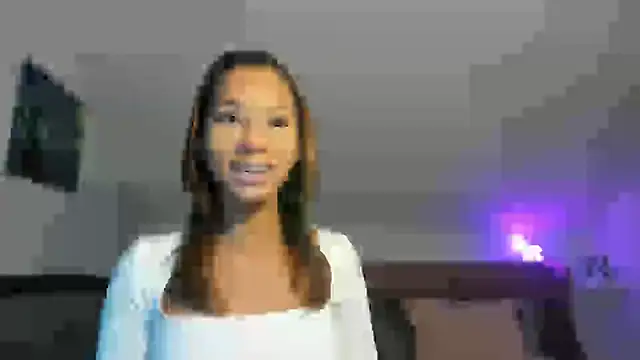 Snapshot of cedaya444 chatting on December 9, 2024, 2:49 pm cedaya444 online show from December 9, 2024, 2:49 pm
