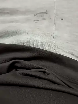 beautiful hands  online show from February 27, 2025, 5:16 pm