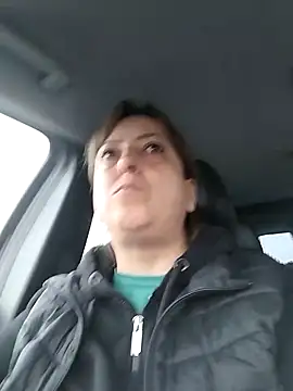 larylary6969 online show from October 8, 2025, 7:32 am