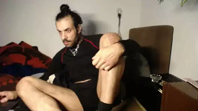 Snapshot of P4RtYBOII92 chatting on February 23, 2026, 9:26 pm P4RtYBOII92 online show from February 23, 2026, 9:26 pm