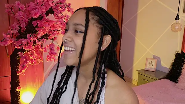 Elith noa online show from November 21, 2025, 9:36 pm