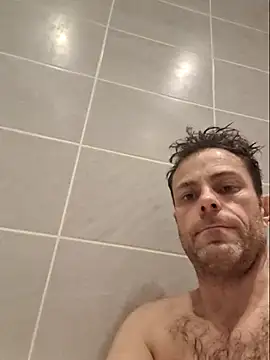 steb1980 online show from October 24, 2025, 7:46 pm