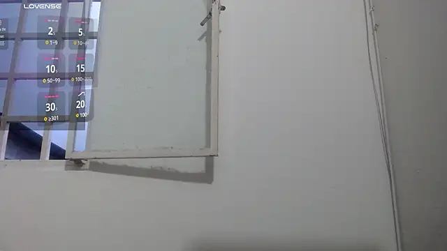 Snapshot of Sara-Guzman1 chatting on March 16, 2025, 11:15 pm Sara-Guzman1 online show from March 16, 2025, 11:15 pm