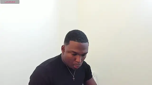 Troykhalil online show from November 21, 2025, 8:52 pm