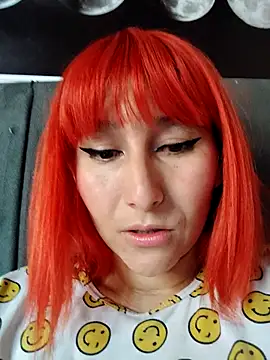 florecita9 online show from February 5, 2026, 4:58 pm