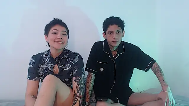 Snapshot of Sebas_And_Mila chatting on September 17, 2025, 4:31 pm Sebas And Mila online show from September 17, 2025, 4:31 pm