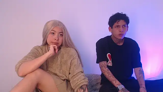 Snapshot of Sebas_And_Mila chatting on September 19, 2025, 7:29 pm Sebas And Mila online show from September 19, 2025, 7:29 pm