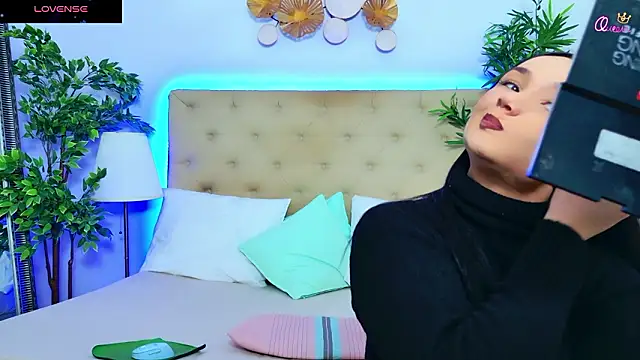 DaliyaArabian online show from January 15, 2026, 1:14 pm