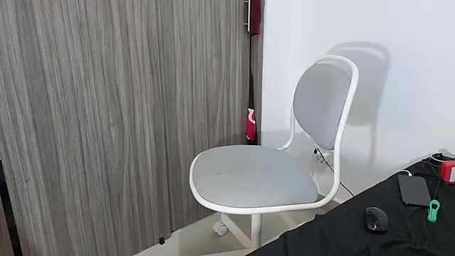 TommyMyler online show from October 29, 2025, 3:27 am