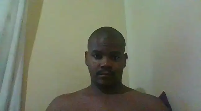 Snapshot of TshepoAMG96 chatting on January 20, 2025, 2:14 pm TshepoAMG96 online show from January 20, 2025, 2:14 pm