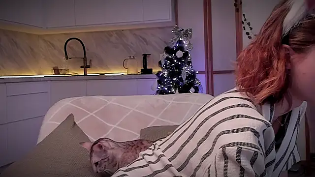 Devilina V online show from December 15, 2024, 5:56 am