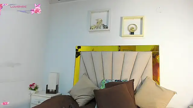 vahiolet fuentes online show from November 7, 2025, 3:11 am