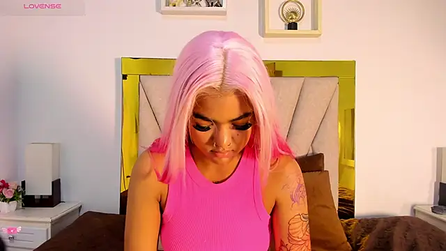 vahiolet fuentes online show from November 26, 2025, 3:06 am