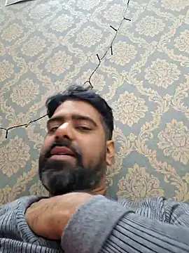 Snapshot of bewolf_17 chatting on January 22, 2025, 1:10 am bewolf 17 online show from January 22, 2025, 1:10 am