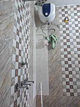 Snapshot of bewolf_17 chatting on October 8, 2025, 7:21 am bewolf 17 online show from October 8, 2025, 7:21 am