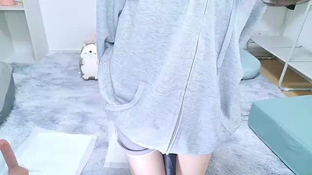 Snapshot of Nana_Kamado chatting on February 24, 2025, 3:23 am Nana Kamado online show from February 24, 2025, 3:23 am