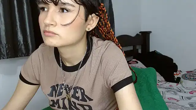 Snapshot of saritapretyy chatting on February 20, 2025, 2:40 am saritapretyy online show from February 20, 2025, 2:40 am