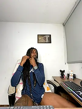 Malkon Big online show from October 12, 2025, 2:13 am