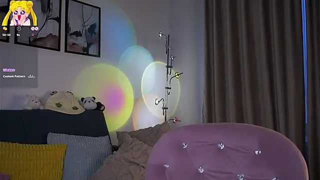 EdlinHargus online show from February 19, 2026, 1:24 am