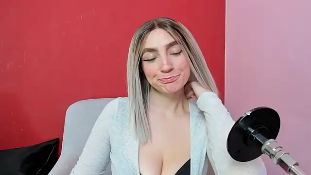 Snapshot of Kate_bunny_ chatting on February 1, 2026, 11:30 am Kate bunny online show from February 1, 2026, 11:30 am