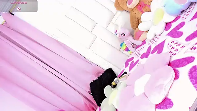 Snapshot of Catt_Alexxa chatting on March 7, 2026, 7:59 am Catt Alexxa online show from March 7, 2026, 7:59 am