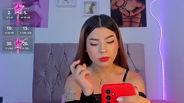 Snapshot of Ashley_piinkk_ chatting on December 1, 2025, 5:30 am Ashley piinkk online show from December 1, 2025, 5:30 am