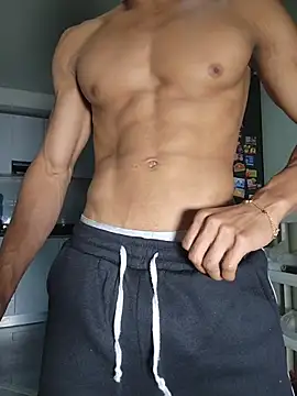 Snapshot of Jhonyblack_1 chatting on June 23, 2026, 11:36 pm Jhonyblack 1 online show from June 23, 2026, 11:36 pm