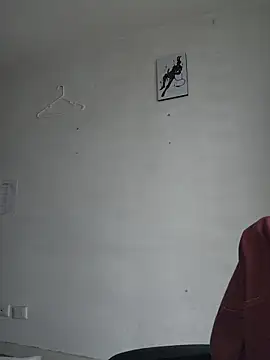 Jhonyblack 1 online show from April 15, 2026, 4:33 pm