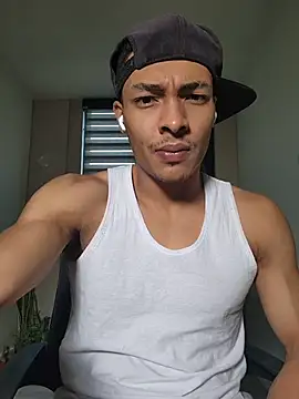 Snapshot of Jhonyblack_1 chatting on June 27, 2026, 12:44 pm Jhonyblack 1 online show from June 27, 2026, 12:44 pm