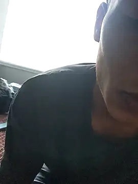 Snapshot of Jhonyblack_1 chatting on February 19, 2026, 10:18 pm Jhonyblack 1 online show from February 19, 2026, 10:18 pm