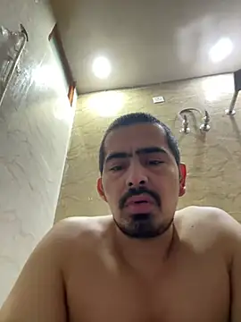 shivani0999 online show from January 16, 2026, 10:47 pm