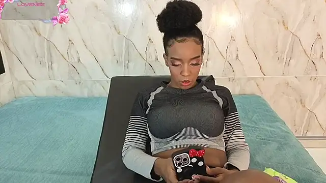 Georgis  online show from November 20, 2025, 8:09 pm