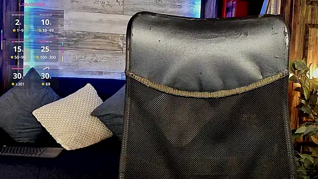 Snapshot of JamalMyst chatting on February 4, 2026, 4:07 am JamalMyst online show from February 4, 2026, 4:07 am