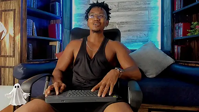 Snapshot of JamalMyst chatting on October 17, 2025, 3:32 am JamalMyst online show from October 17, 2025, 3:32 am