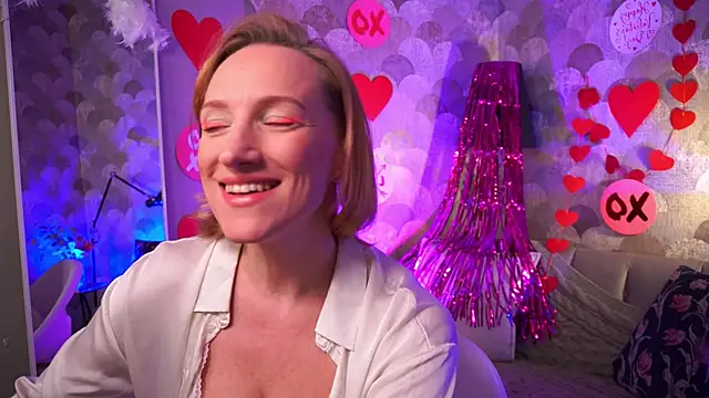 Snapshot of UmaTruewoman chatting on February 14, 2026, 5:51 am UmaTruewoman online show from February 14, 2026, 5:51 am