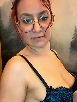 ladoucedu34 online show from January 12, 2026, 3:41 pm