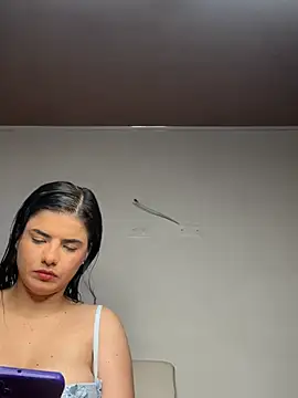 Tamaraa wet online show from January 12, 2026, 4:52 am